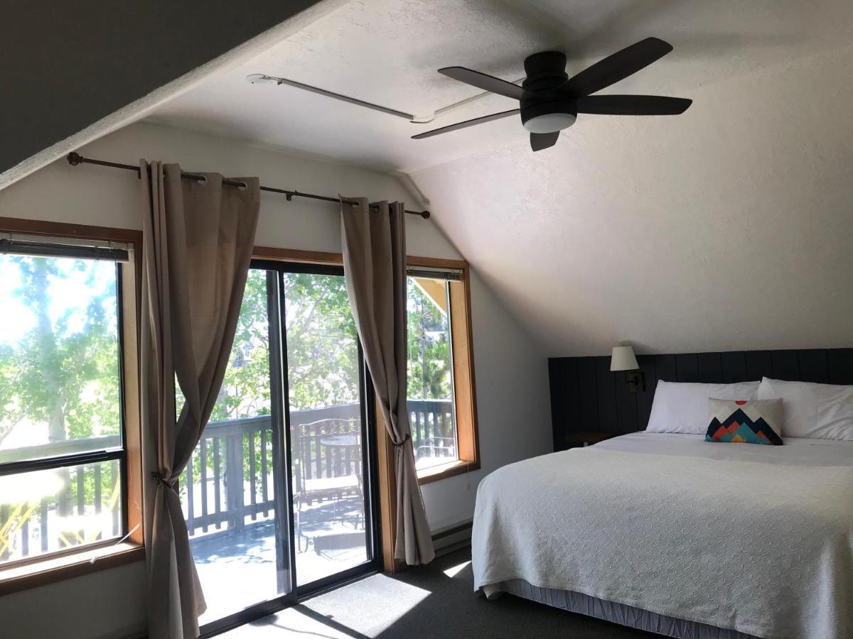 Left Coast Lodge - Pet Friendly Sisters Eksteriør bilde